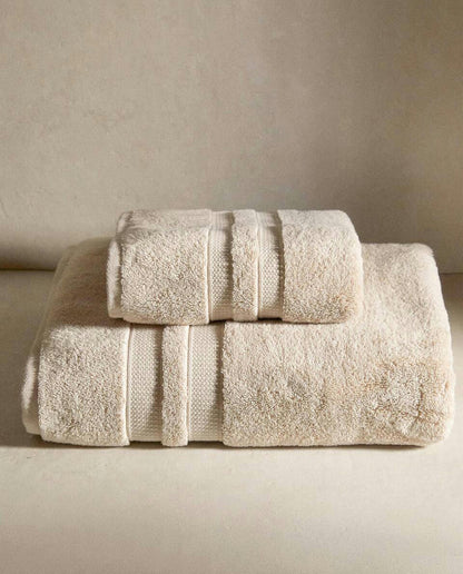 EXTRA SOFT TOWEL WITH DOUBLE BORDER