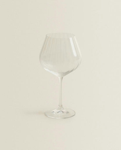 WAVY-EFFECT BOHEMIA CRYSTAL WINE GLASS